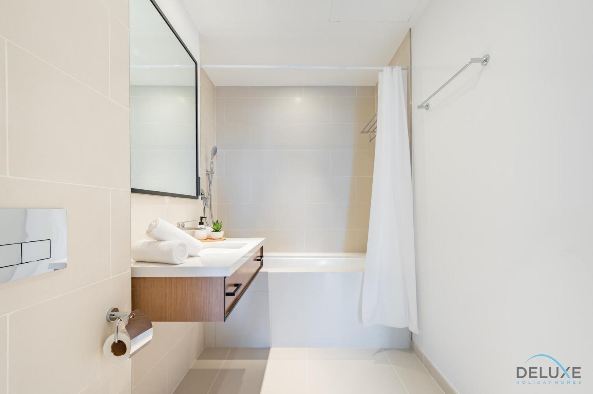 Delightful 2br In Vida Residences Marina By Deluxe Homes Apartment *
