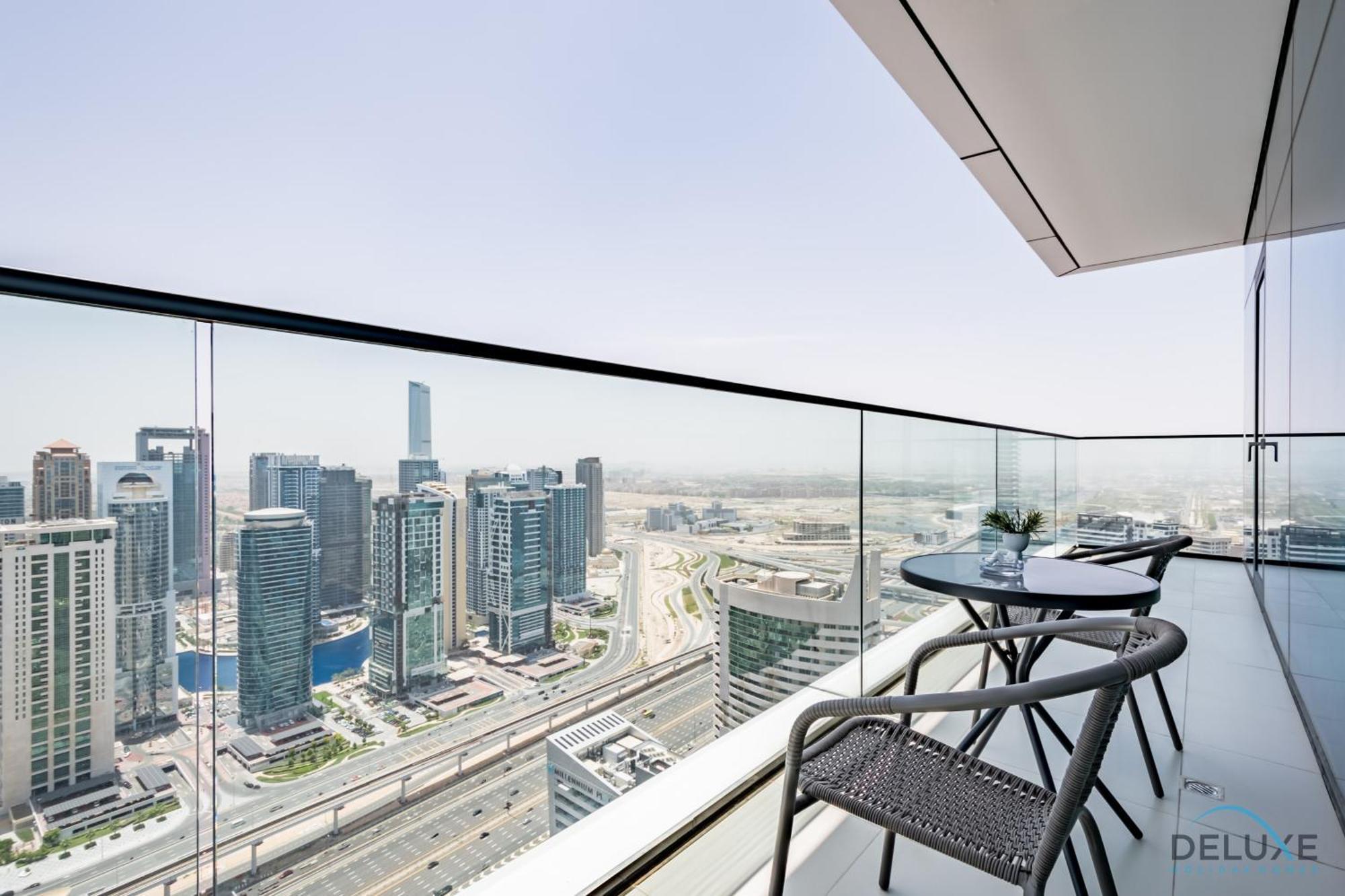 Delightful 2br In Vida Residences Marina By Deluxe Homes *
